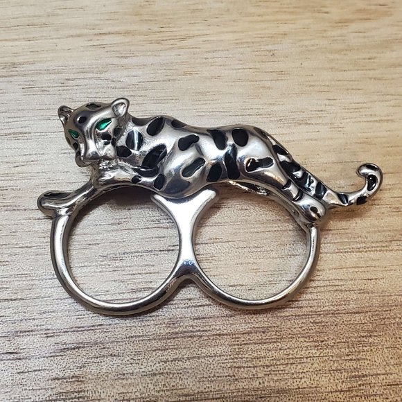Forever 21 Jaguar Knuckle Ring - Picture 1 of 1